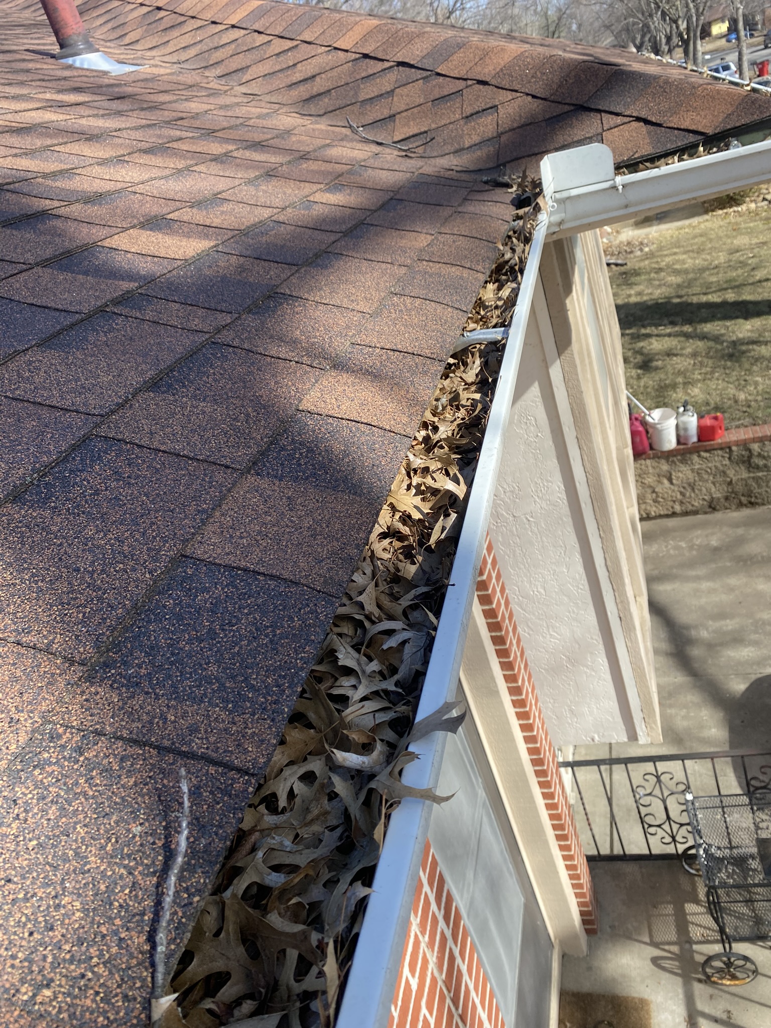 Gutters before cleaning